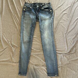 Womens Miss Me Angel Wings Signature Skinny Blue Jeans 26x29 Y2K look distressed